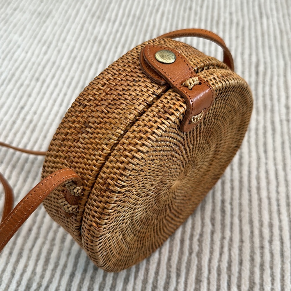 Rattan Crossbody Purse Straw Round Summer Bag Gem